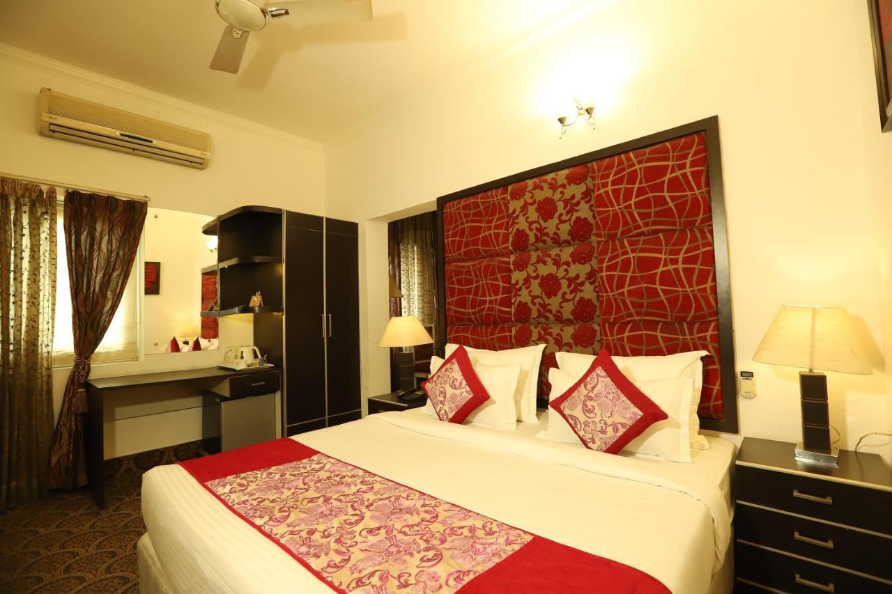 Hotel Capitol Hills - Greater Kailash Delhi New Delhi Eksteriør bilde