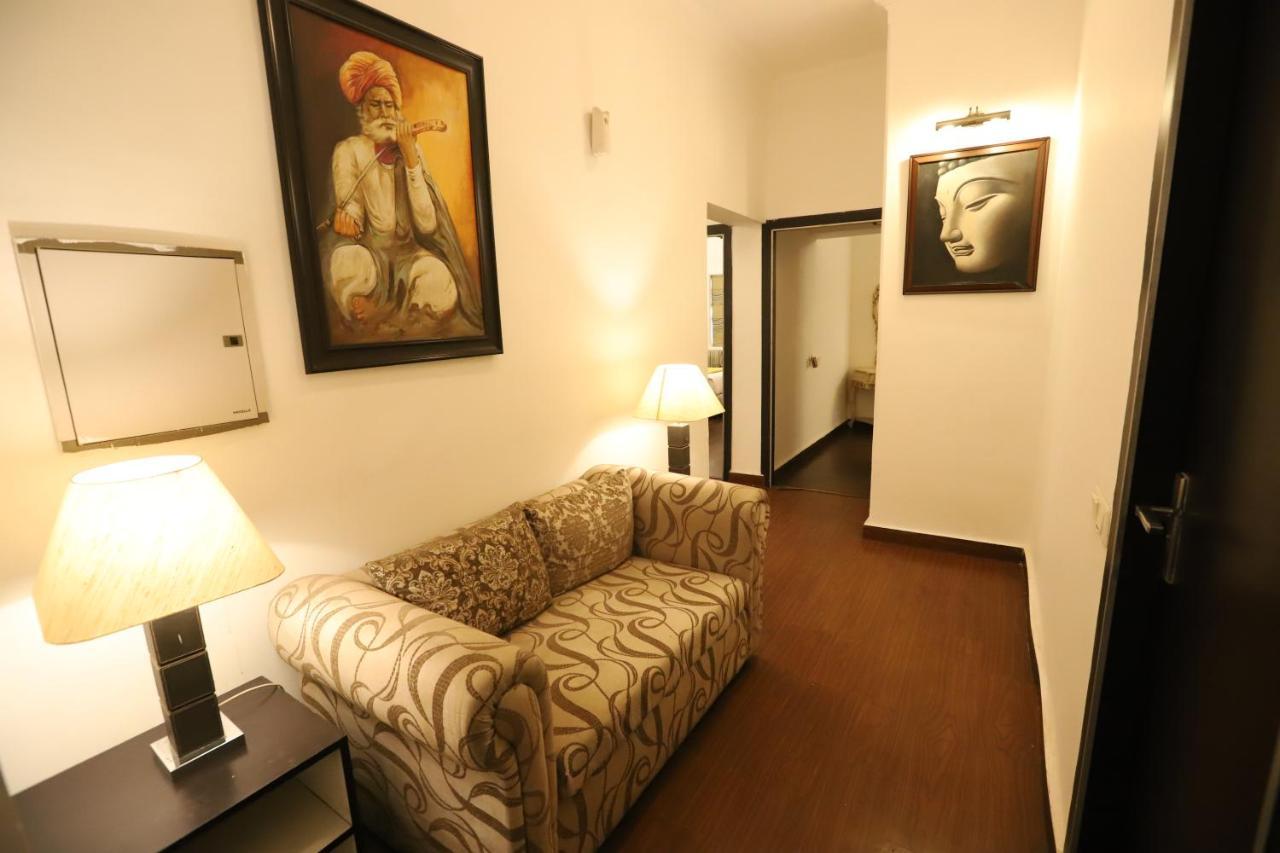Hotel Capitol Hills - Greater Kailash Delhi New Delhi Eksteriør bilde