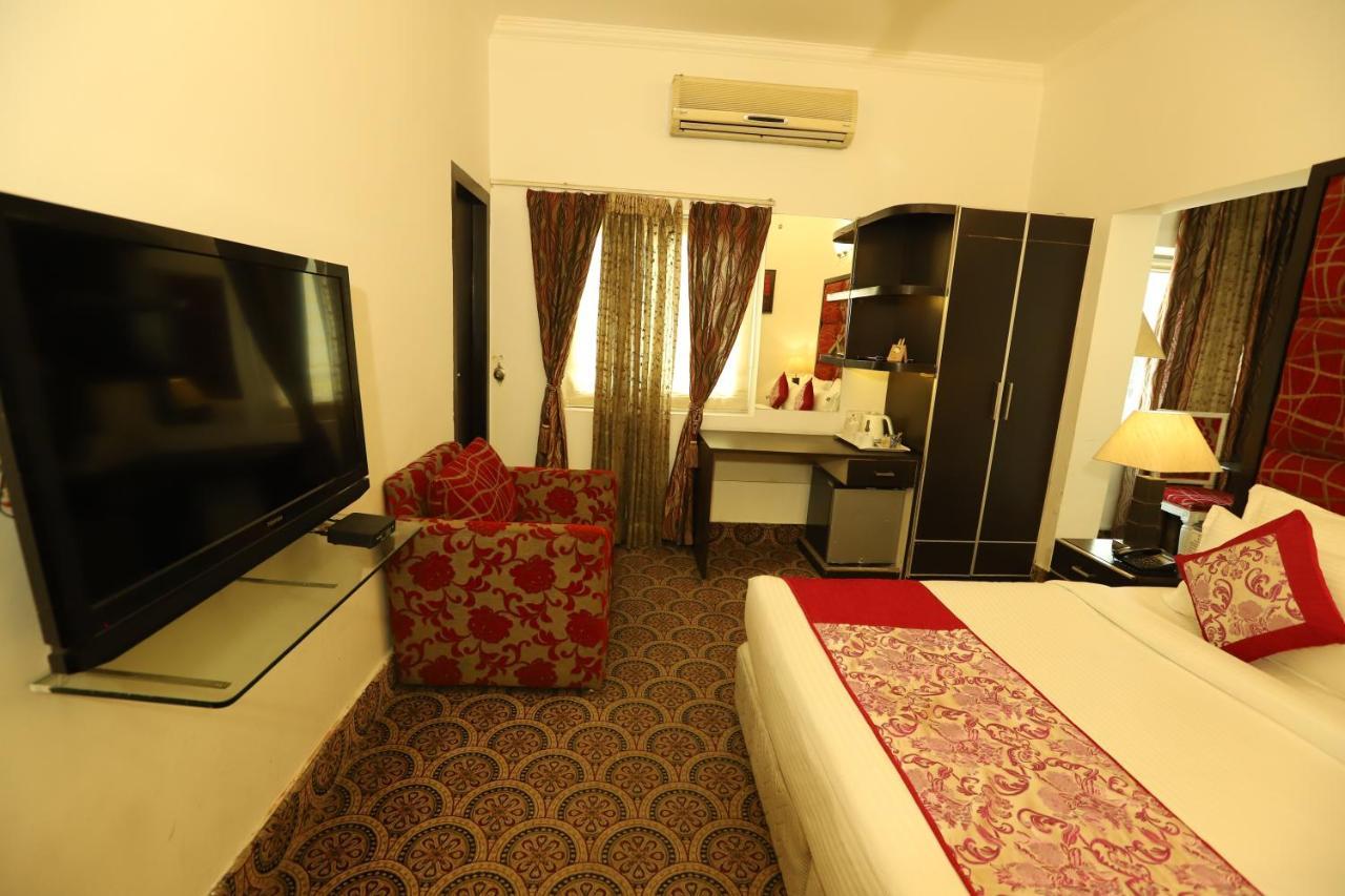 Hotel Capitol Hills - Greater Kailash Delhi New Delhi Eksteriør bilde