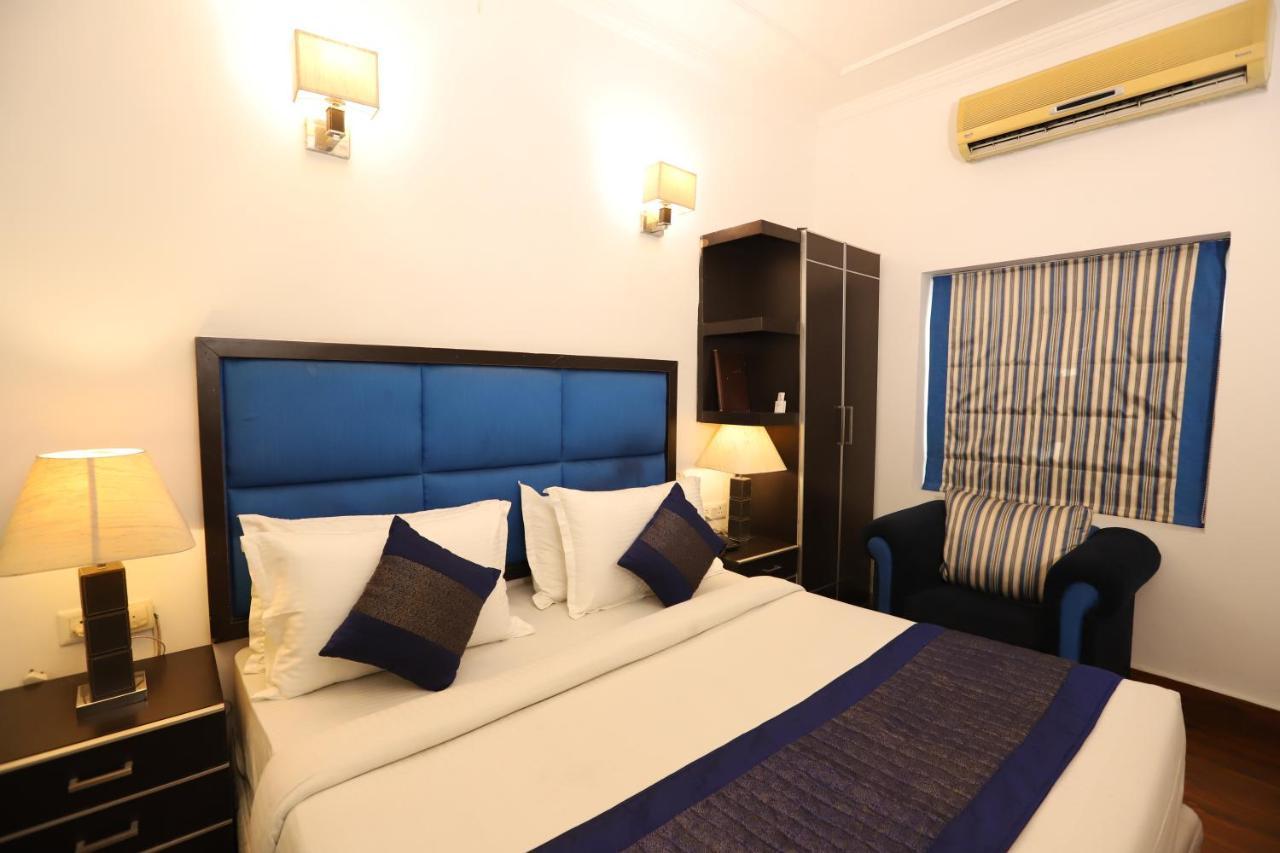 Hotel Capitol Hills - Greater Kailash Delhi New Delhi Eksteriør bilde