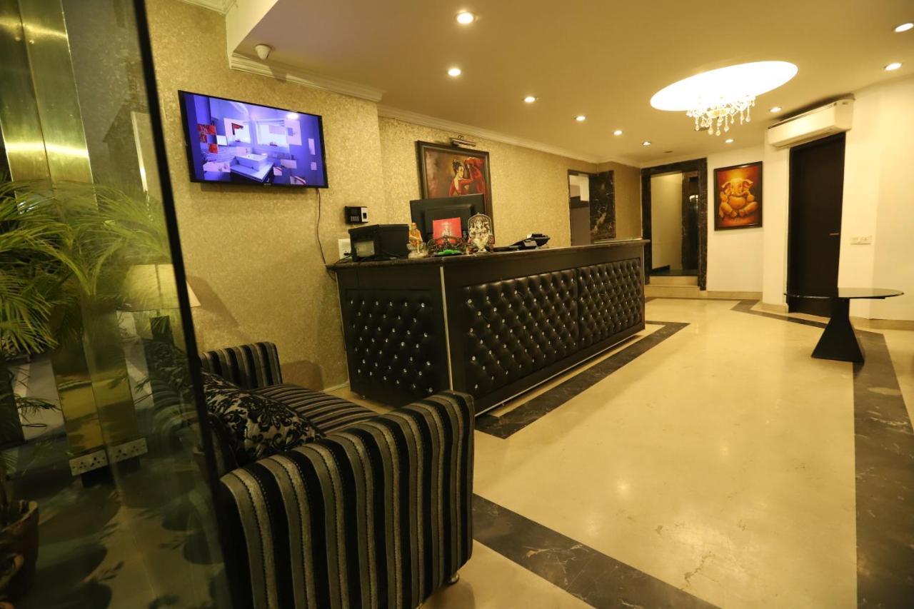 Hotel Capitol Hills - Greater Kailash Delhi New Delhi Eksteriør bilde