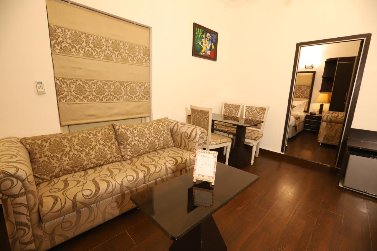 Hotel Capitol Hills - Greater Kailash Delhi New Delhi Eksteriør bilde