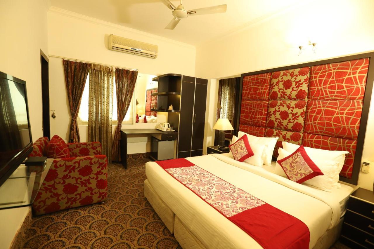 Hotel Capitol Hills - Greater Kailash Delhi New Delhi Eksteriør bilde